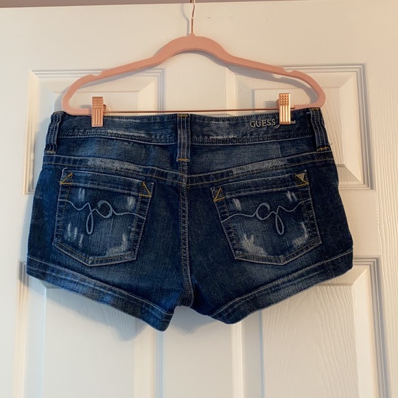 Guess Jean shorts - Picture 4 of 6